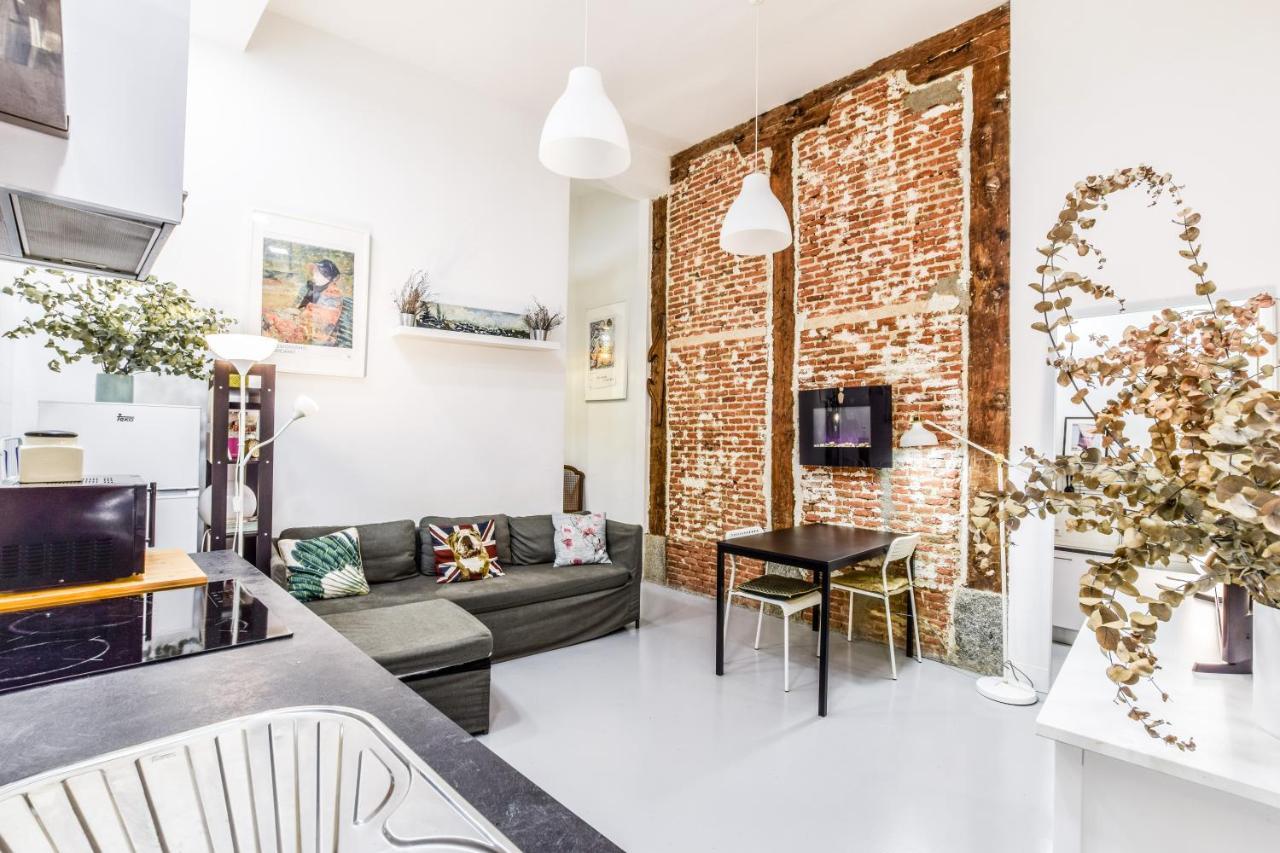 Piso De Ave Maria Apartment Madrid Bagian luar foto